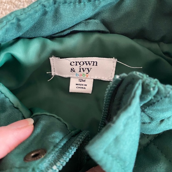 Two vests - Picture 2 of 3